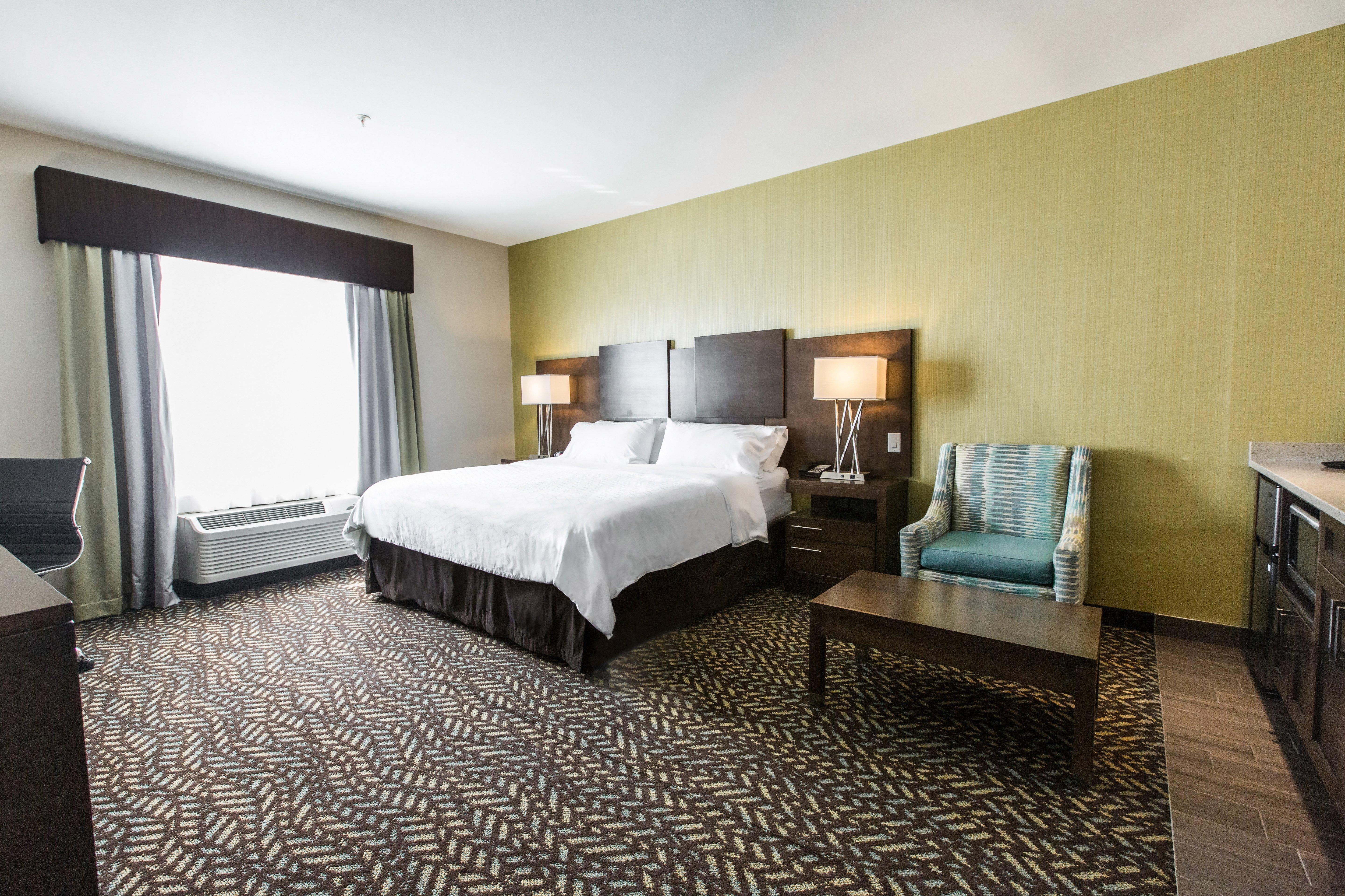 Holiday Inn Express & Suites Spruce Grove - Stony Plain By Ihg Exterior photo