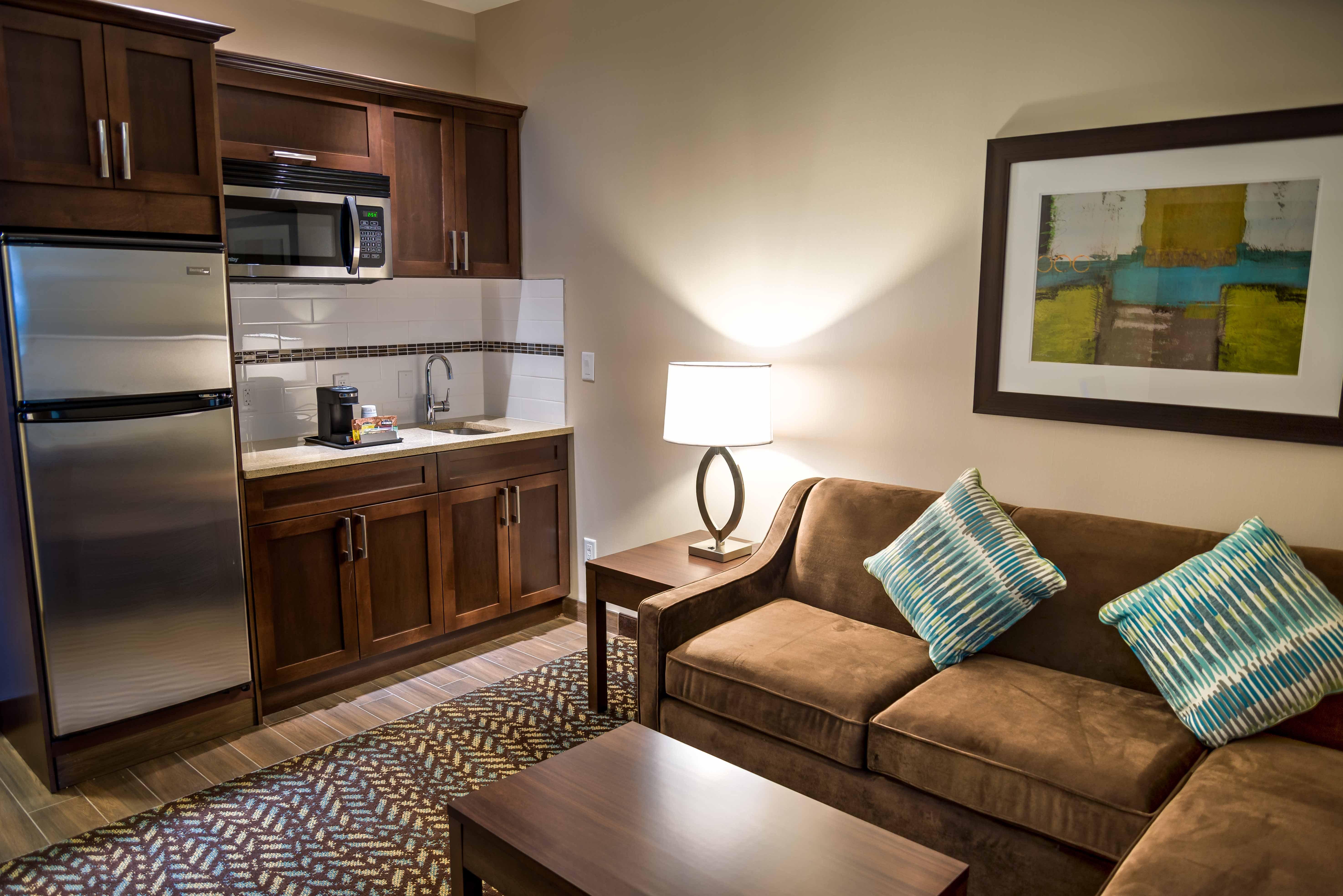 Holiday Inn Express & Suites Spruce Grove - Stony Plain By Ihg Exterior photo